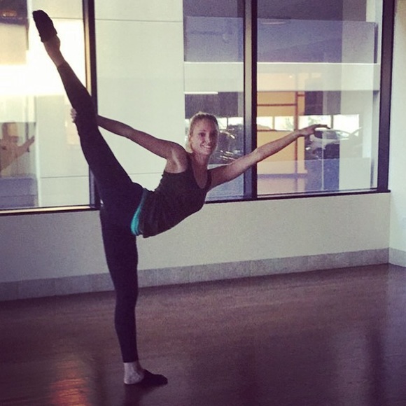 LIKE THIS TO BE NOTIFIED WHEN I GO LIVE!!๐โฎ๏ธ๐๐๏ธ๐ฆ - Picture 10 of 14